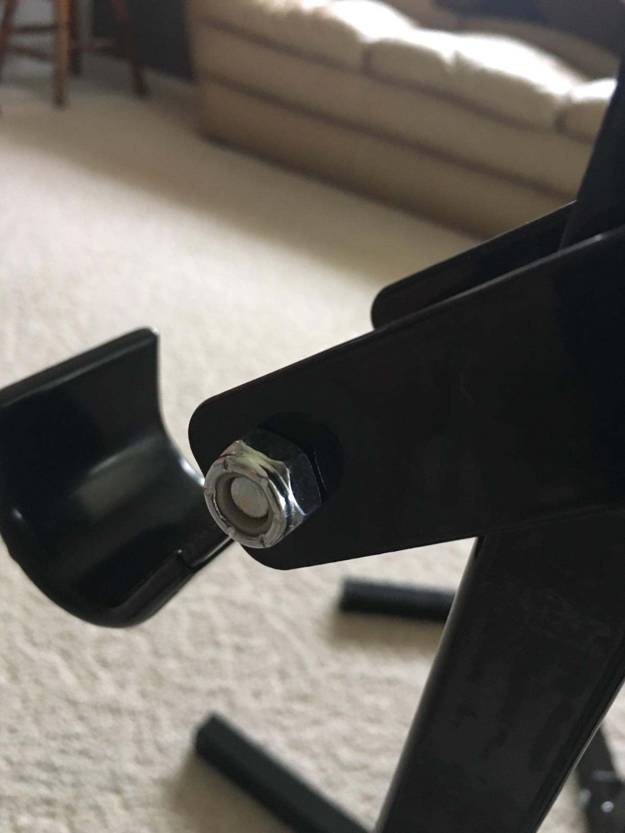 Extreme Max 5001.5013 Lever Lift Stand customer photo 1