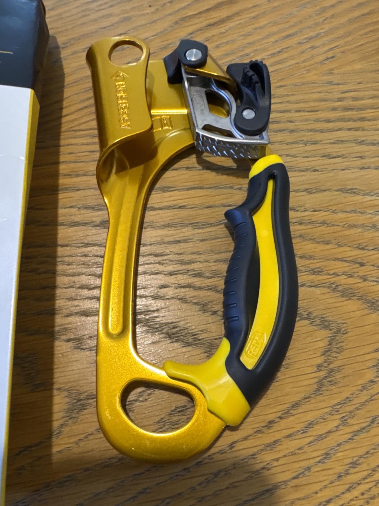 PETZL Ascension Ergonomic Handled Ascender for Rope Ascents customer photo 2