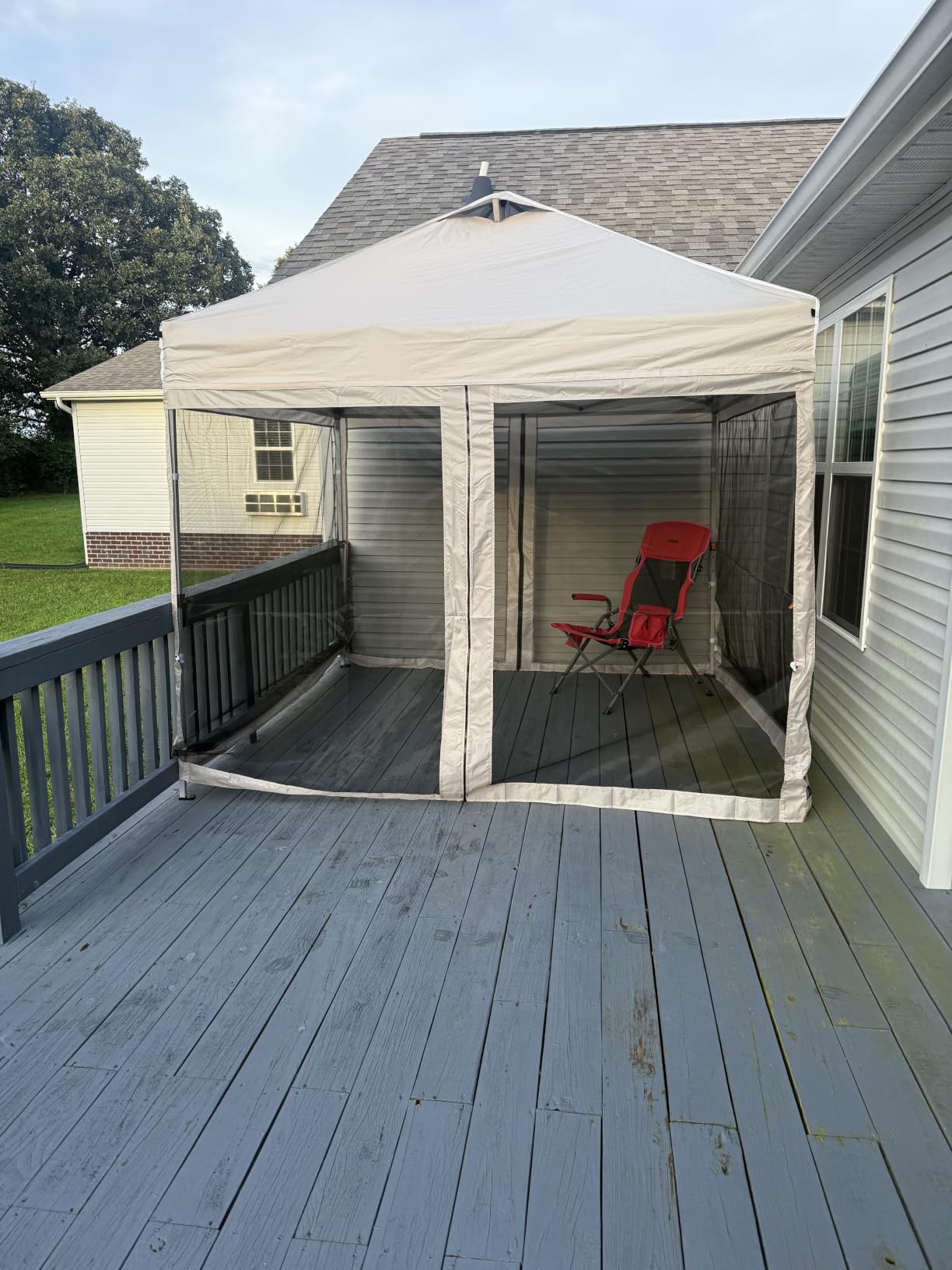 Quictent 10'x10' Pop up Screened Canopy Tent with Mosquito Netting, Portable Easy up Outdoor Screen House Shelter for Patio, Camping and Picnic, Includes Wheeled Carry Bag customer photo 1