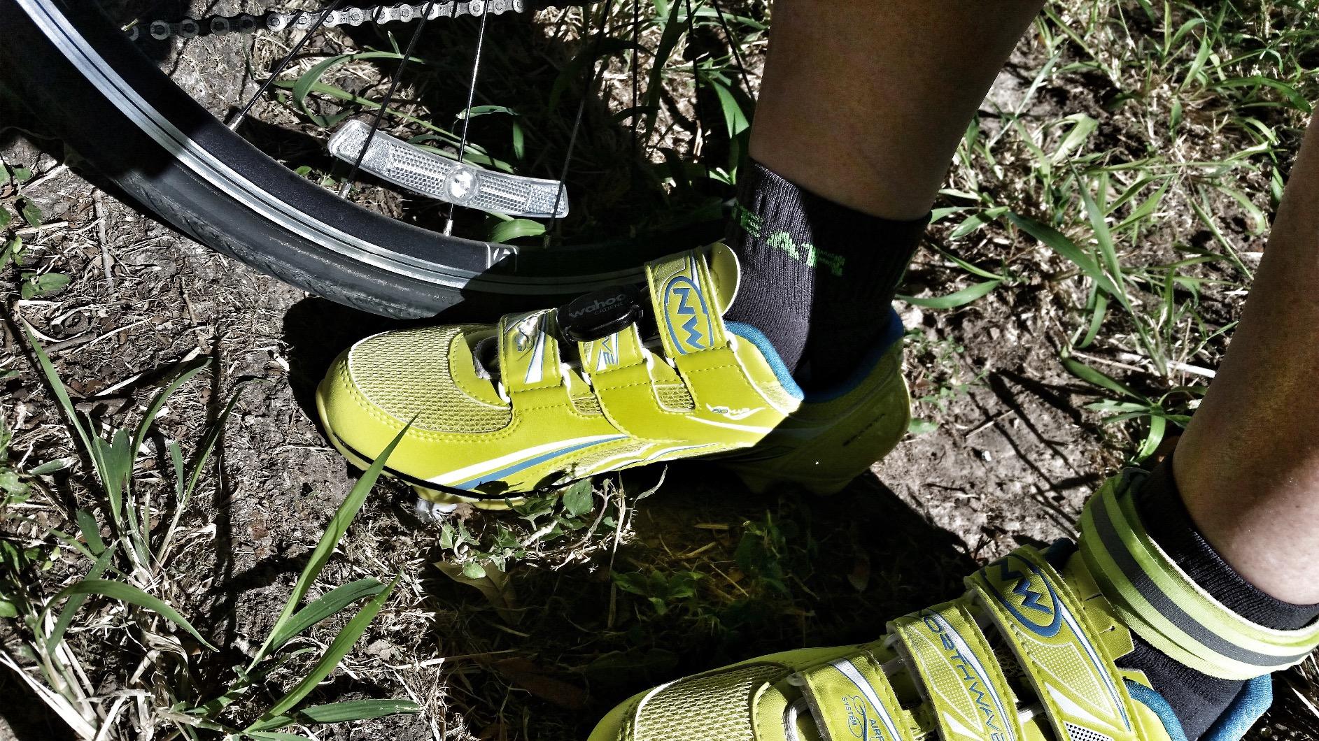 Drymax Quarter Crew Trail Socks, Blister-Resistant, Sweat-Resistant & Quick-Drying, Cushioned Footbed, Made in USA, 2-Pack customer photo 1