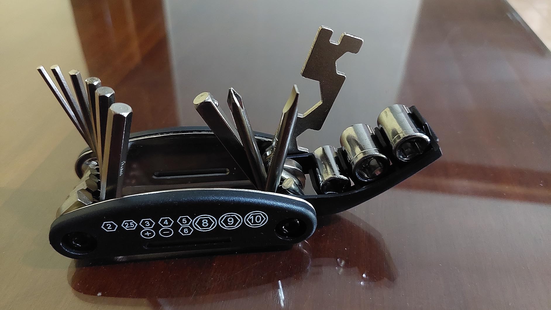 WOTOW 16-in-1 Bike Repair Tool Kit with Tire Levers and Hex Wrenches customer photo 1