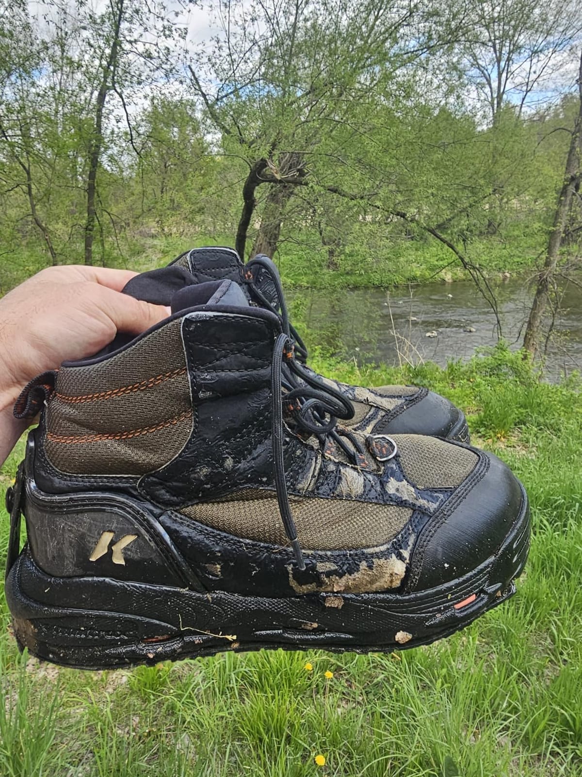 Korkers Greenback Wading Boots - Packed with the Essentials - Includes Interchangeable Felt and Kling-On Soles customer photo 2