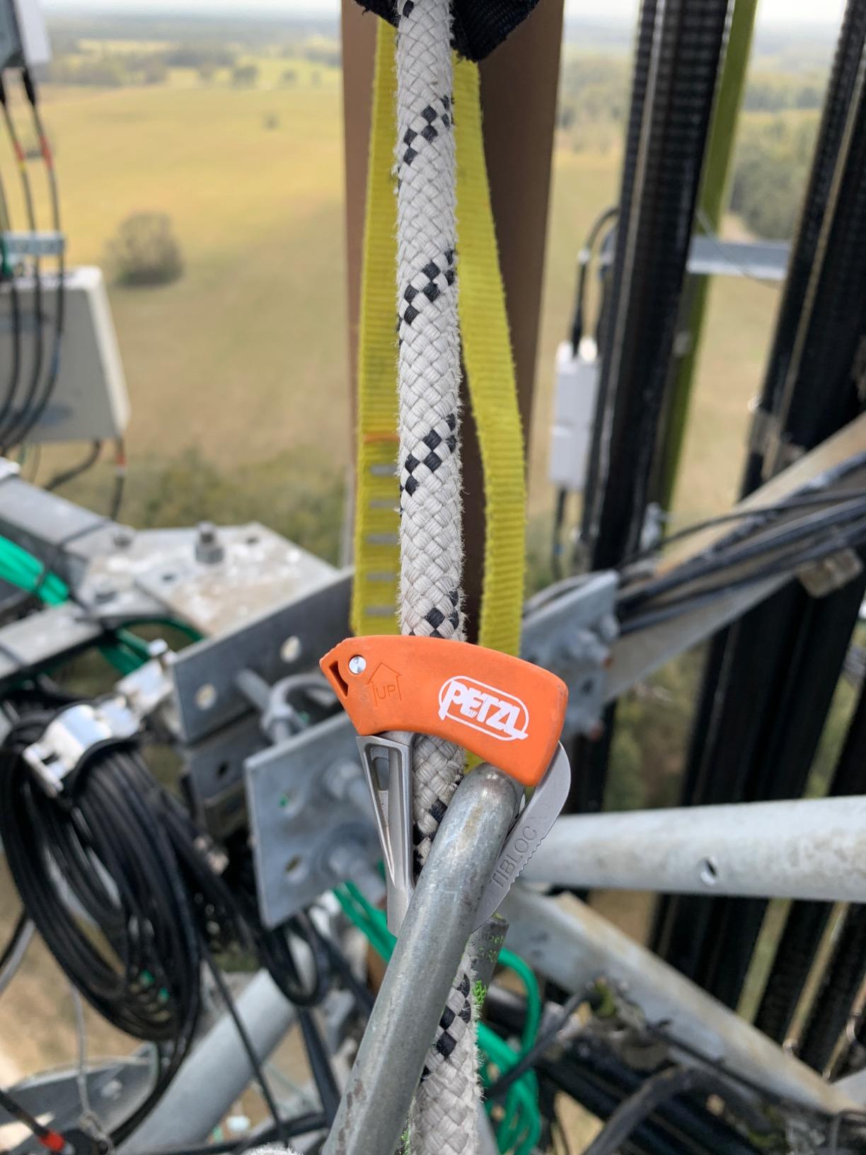 Petzl TIBLOC Ultra-Compact Emergency Ascender - Orange customer photo 2