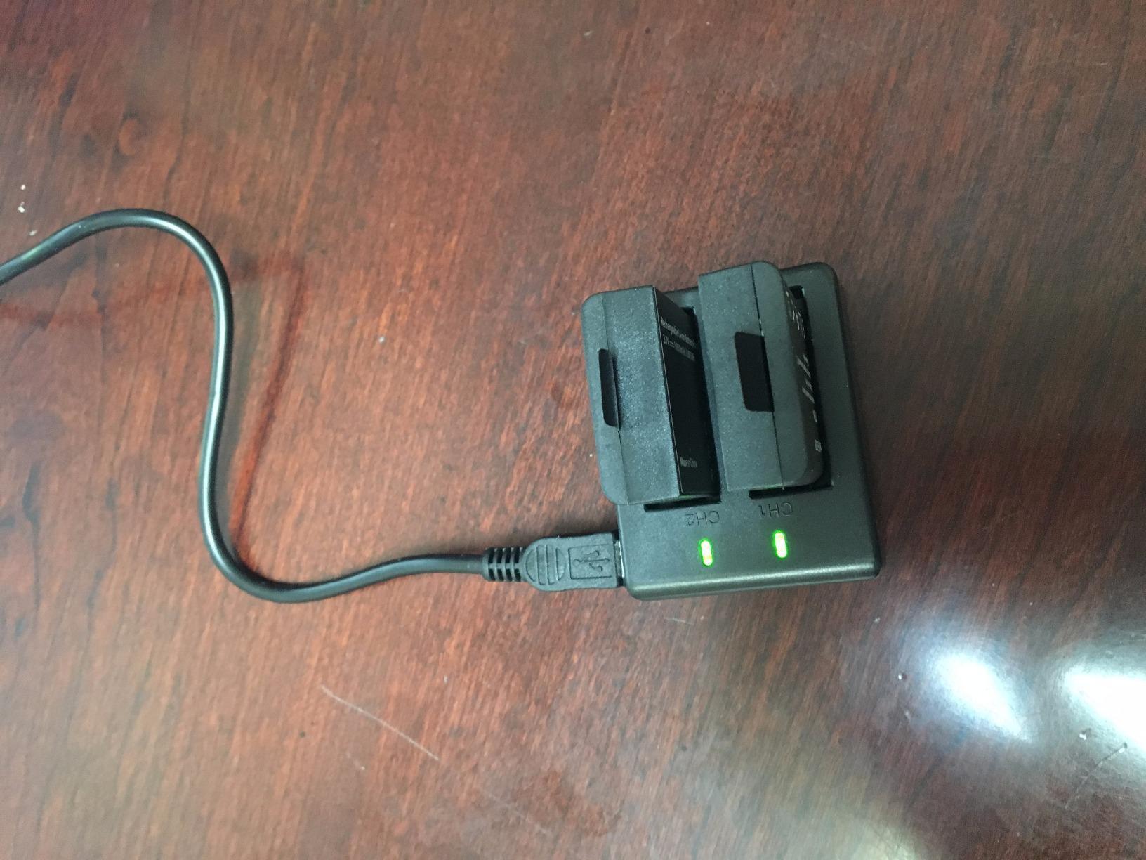 3 x 1050mAh Rechargeable Action Camera Battery & USB Dual Charger for AKASO EK7000/Brave 4/V50X/Apexcam/VEMONT/Dragon Touch Vision 3 customer photo 1