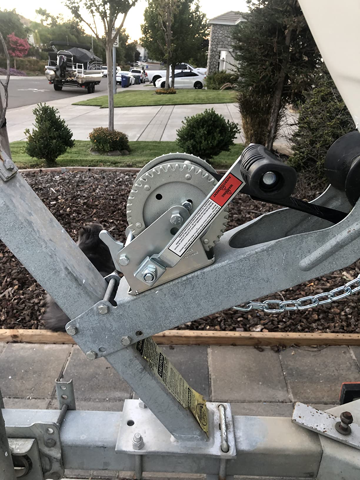 Camco 2000lb Boat Trailer Winch - Manual Hand Crank Boat Winch Features 20-Foot Strap & 2-Way Ratchet - 2,000lb Weight Capacity - Boat Trailer Accessories (50000) customer photo 2
