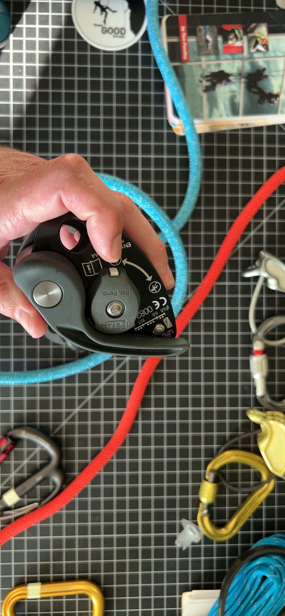 PETZL GRIGRI+ Rock Climbing Belay Device | With Cam-Assisted Blocking & Anti-Panic Handle, Suitable for Learners & Intensive Use customer photo 2