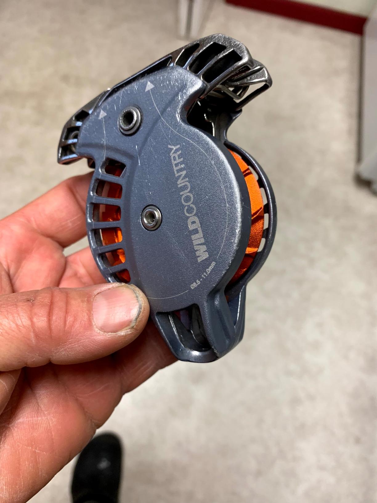 Wild Country Revo Rock Climbing Belay Device | Auto-Locking, Panic-Proof Mechanism for Sport & Gym Climbing customer photo 1