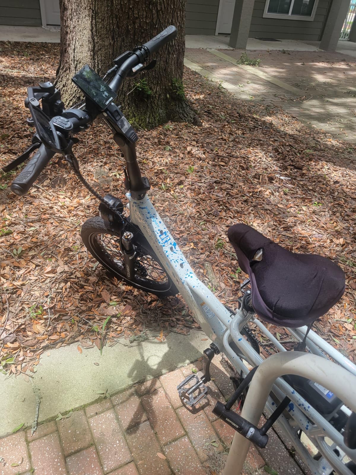 LandAirSea 54 GPS Tracker - Made in the USA from Domestic & Imported Parts. Long Battery, Magnetic, Waterproof, Global Tracking. Subscription Required customer photo 2