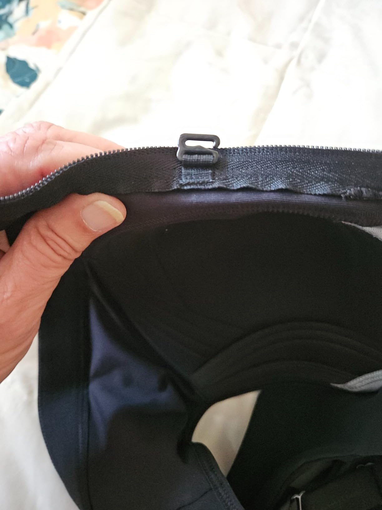 Women's Sports Bra, Motion Control Front-Zip, High-Impact Maximum Support, Breathable, Moisture-Wicking customer photo 1
