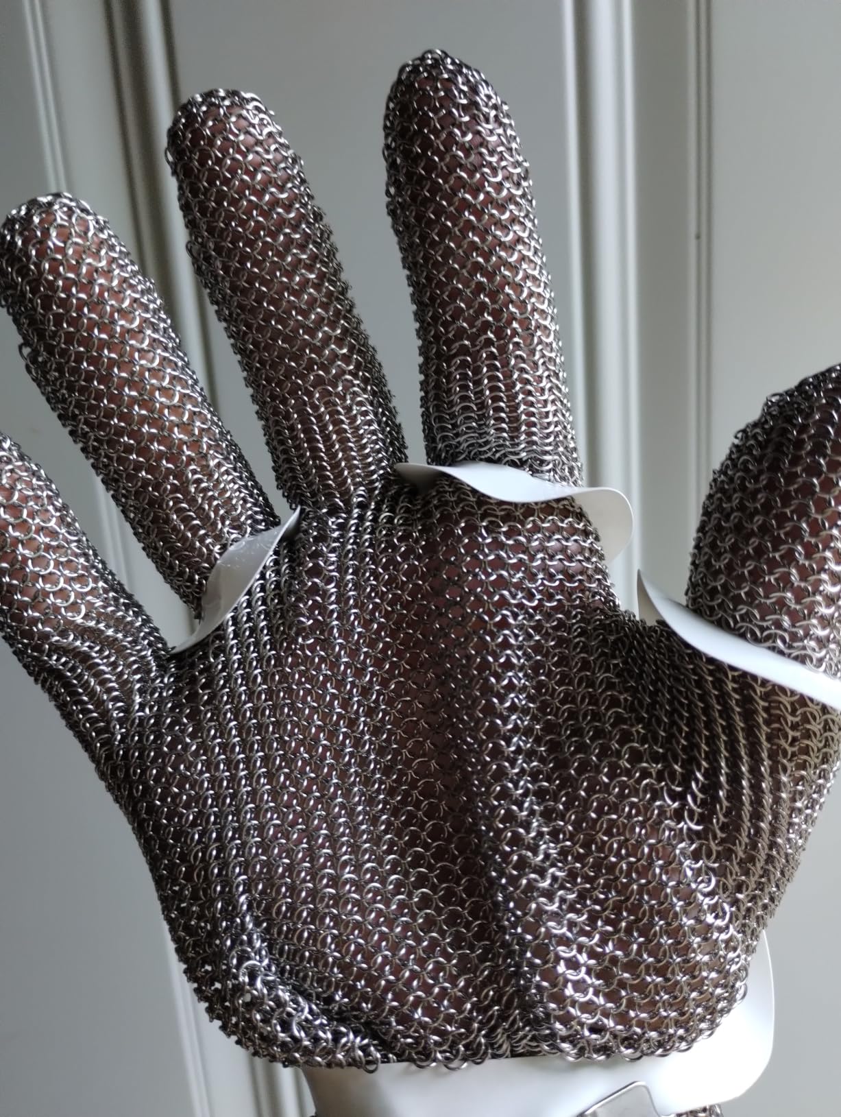 Schwer A9 Cut Resistant Metal Mesh Chainmail Glove, PM5201, 1 Pack, S | 316L Stainless Steel, Food Grade, Adjustable Wrist Clasp, Butcher Glove, Meat Cutting, Food Processing, Oyster Shucking customer photo 1