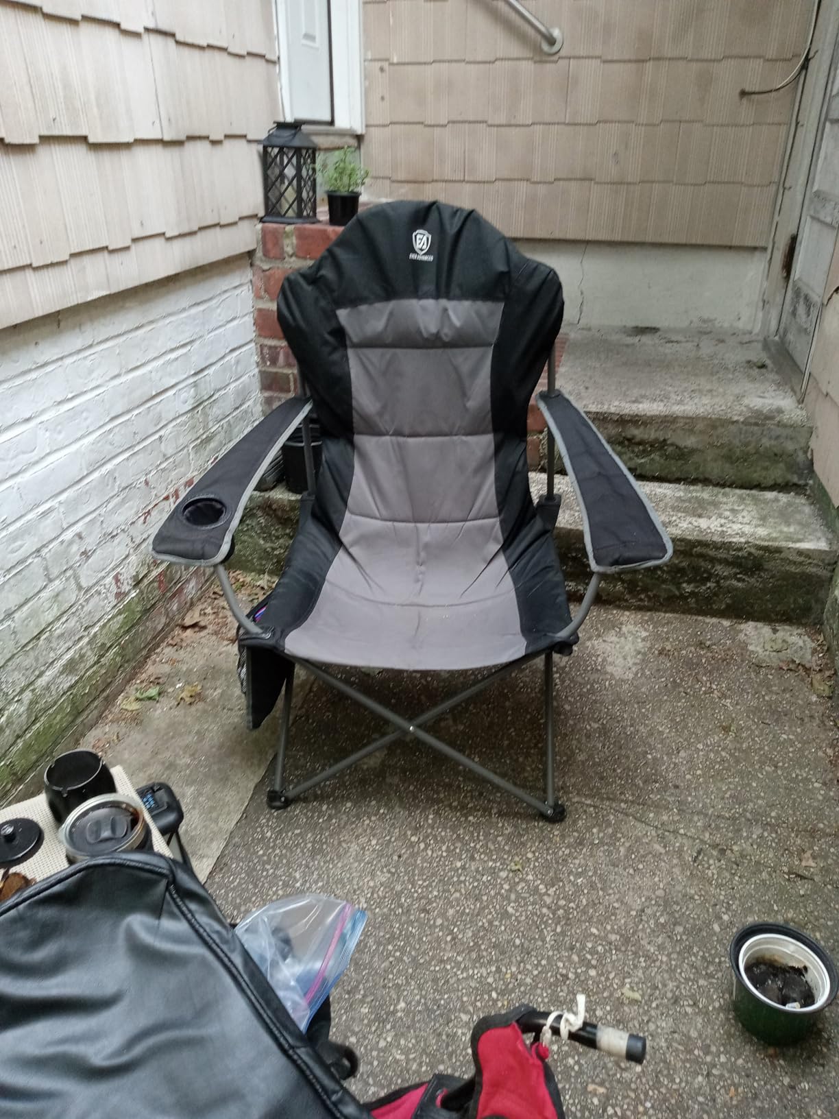 EVER ADVANCED High Back Folding Camping Chair Oversized and Fully Padded, Portable Quad Camp Lawn Chair Up to 400 lbs, with Cup Holder Armrest Carrying Bag customer photo 1