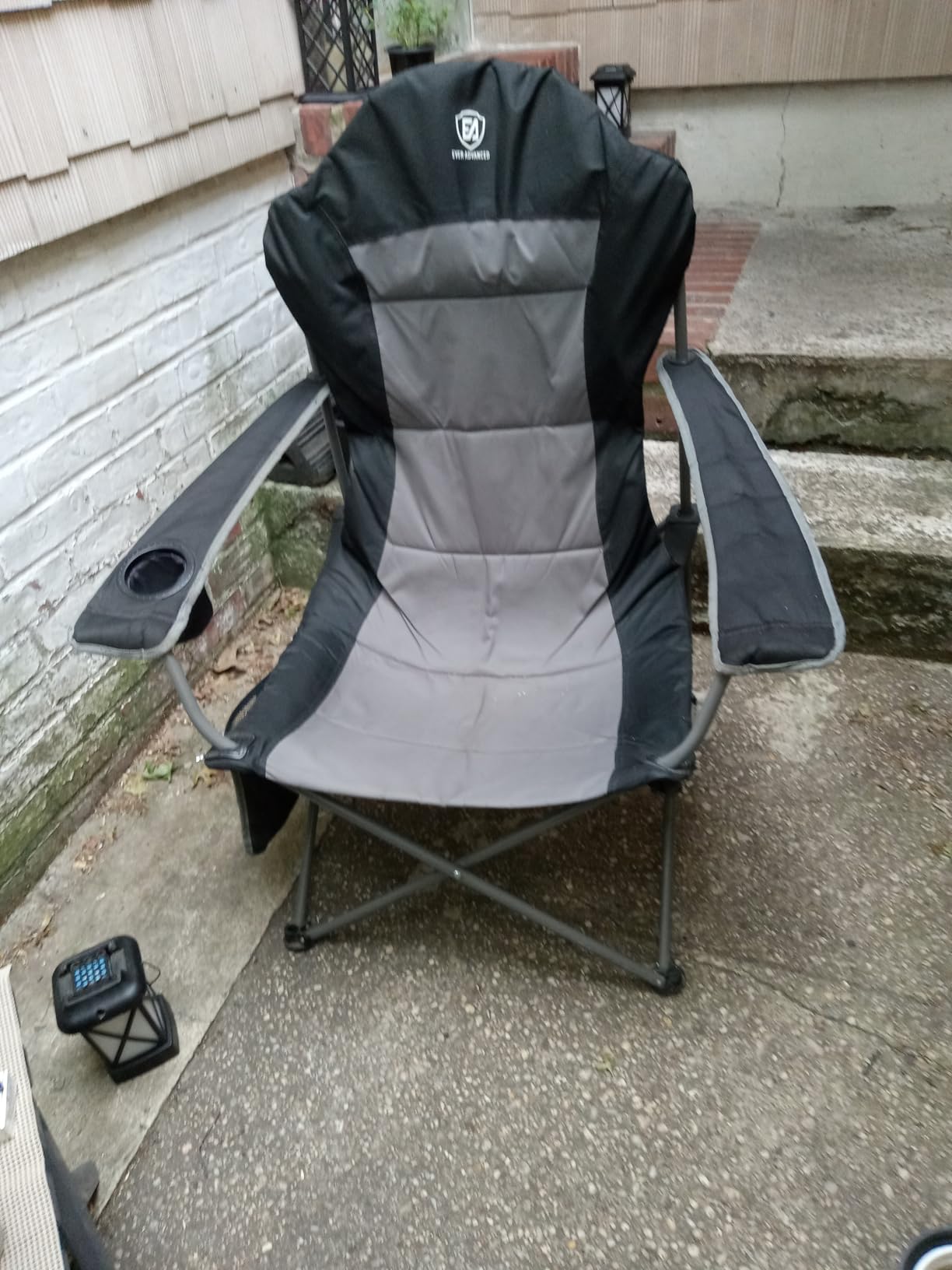 EVER ADVANCED High Back Folding Camping Chair Oversized and Fully Padded, Portable Quad Camp Lawn Chair Up to 400 lbs, with Cup Holder Armrest Carrying Bag customer photo 2