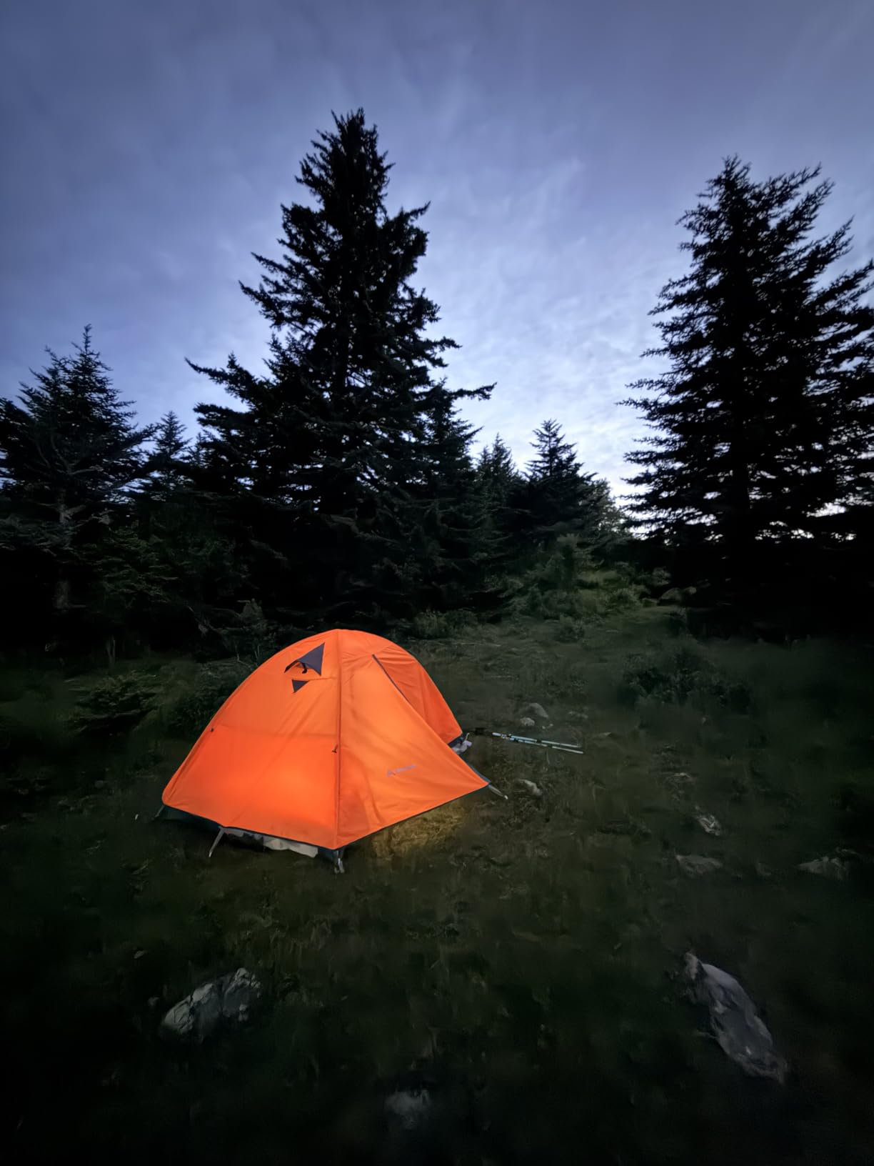 BISINNA 2/4 Person Camping Tent Lightweight Backpacking Tent Waterproof Windproof Two Doors Easy Setup Double Layer Outdoor Tents for Family Camping Hunting Hiking Mountaineering Travel customer photo 1