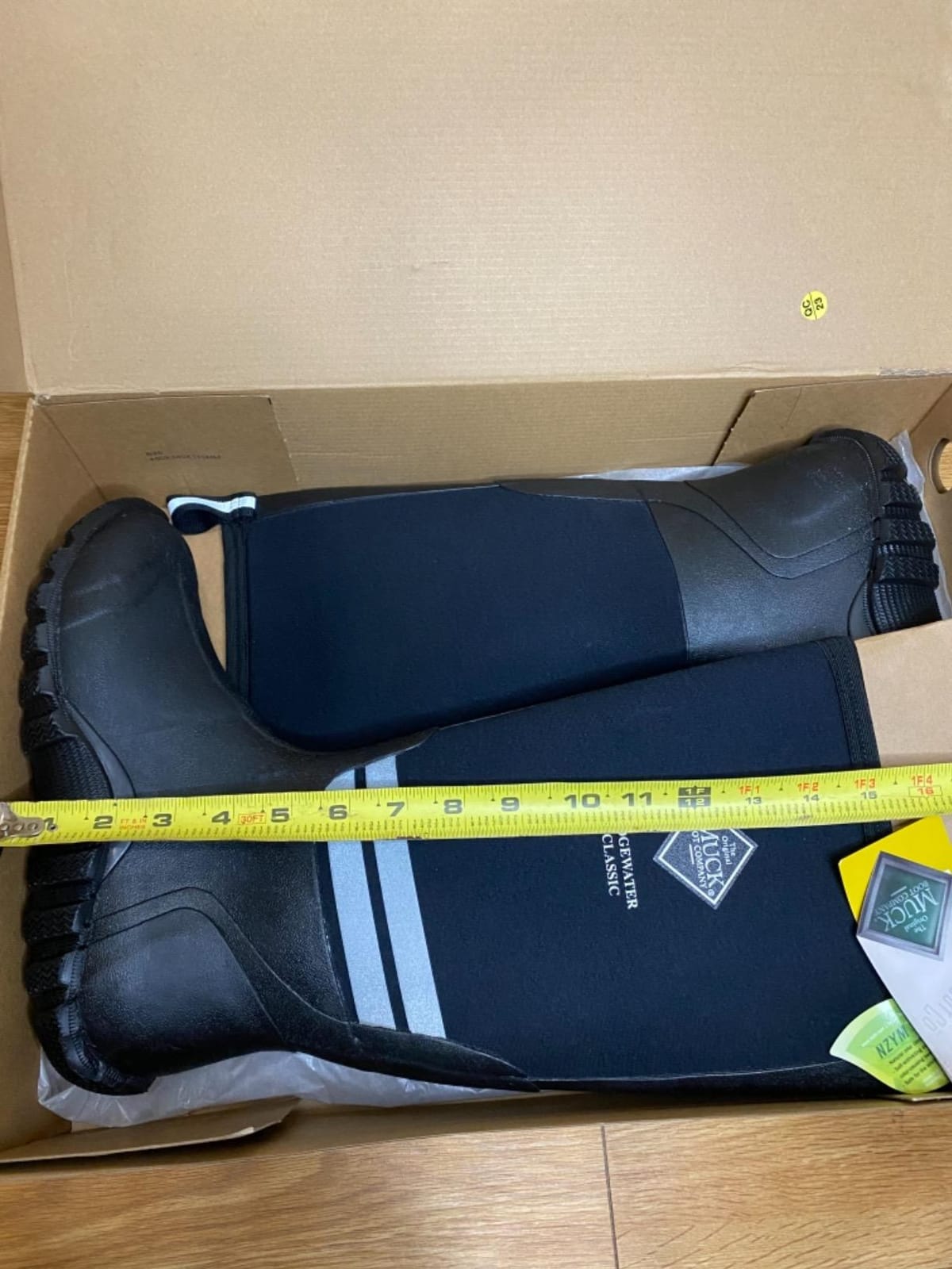 MUCK Men's Edgewater Classic Mid Boot customer photo 2