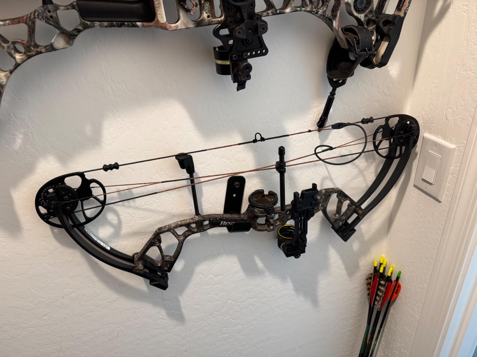 Bear Archery Royale Ready to Hunt Compound Bow Archery Set with Archery Accessories for Adults and Youths, 12