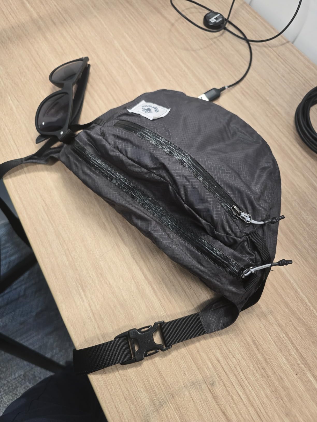 4Monster Hiking Waist Packs Portable, Water Resistant Fanny Bag with Adjustable Strap, Lightweight Crossbody Chest Bag Slim Bag customer photo 1