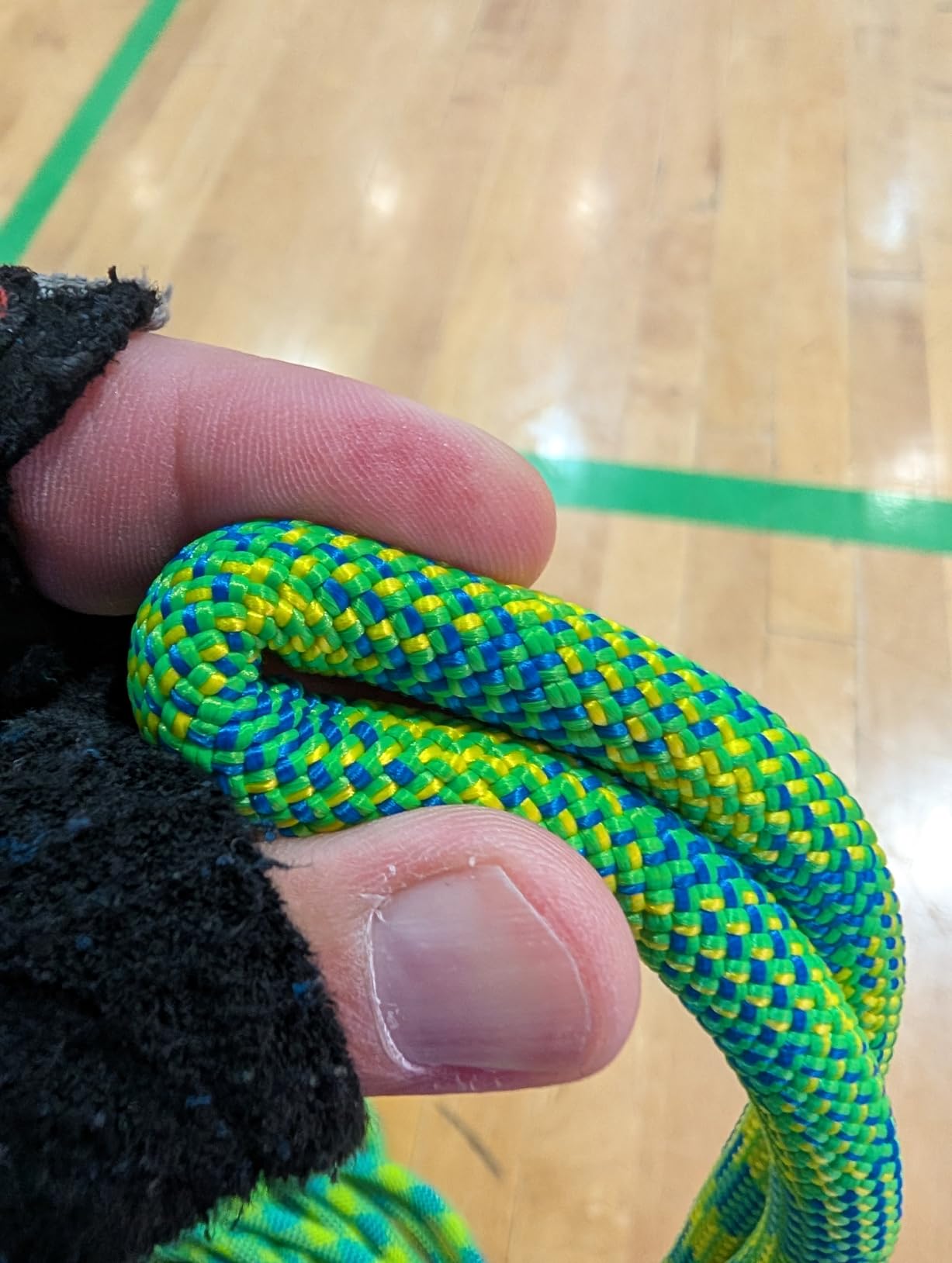 X XBEN 10.5 mm UIAA Dynamic Climbing Rope 35M(115ft), Safety Nylon Kernmantle Rope for Rock Climbing, Tree Climbing, Ice Climbing, Mountaineering, Rappelling, Rescue and Arborist Climbing customer photo 1
