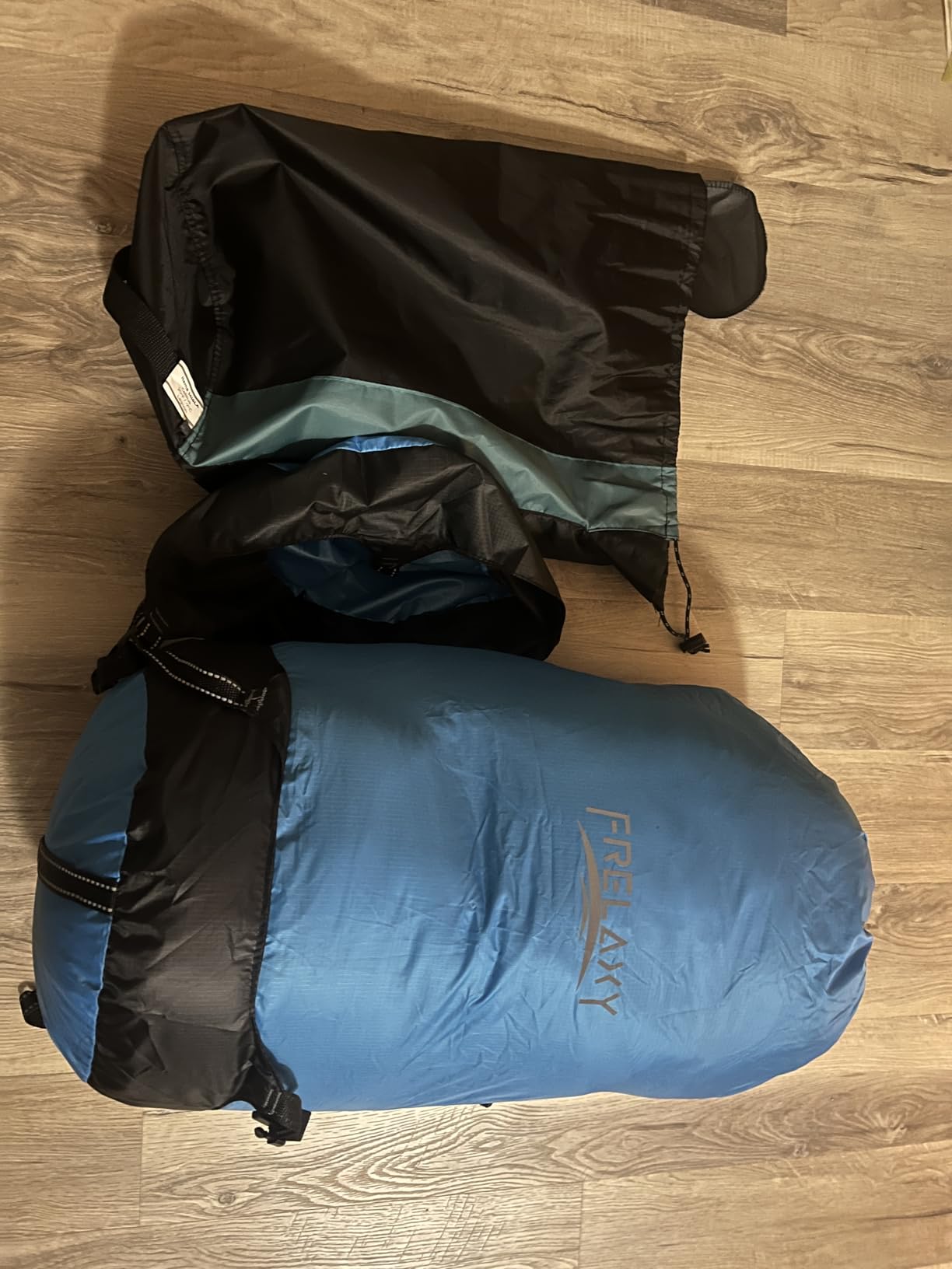 Frelaxy Compression Sack, 40% More Storage! 11L/18L/30L/45L/52L Compression Stuff Sack, Water-Resistant & Ultralight Sleeping Bag Stuff Sack - Space Saving Gear for Camping, Hiking customer photo 1
