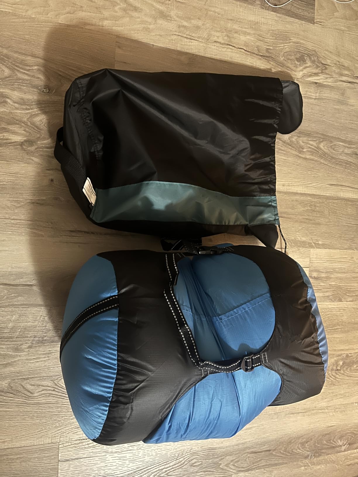 Frelaxy Compression Sack, 40% More Storage! 11L/18L/30L/45L/52L Compression Stuff Sack, Water-Resistant & Ultralight Sleeping Bag Stuff Sack - Space Saving Gear for Camping, Hiking customer photo 2