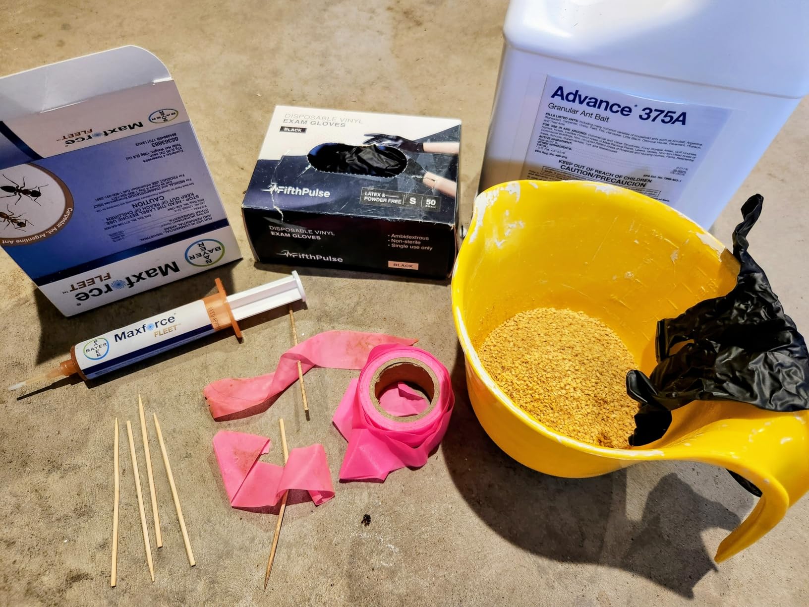 BASF Advance 375A Granular Ant Bait, Indoor or Outdoor, Kills Fire, Odorous House, Carpenter, Little Black and Argentine Ants, Ready to Use, 2 lb. customer photo 2
