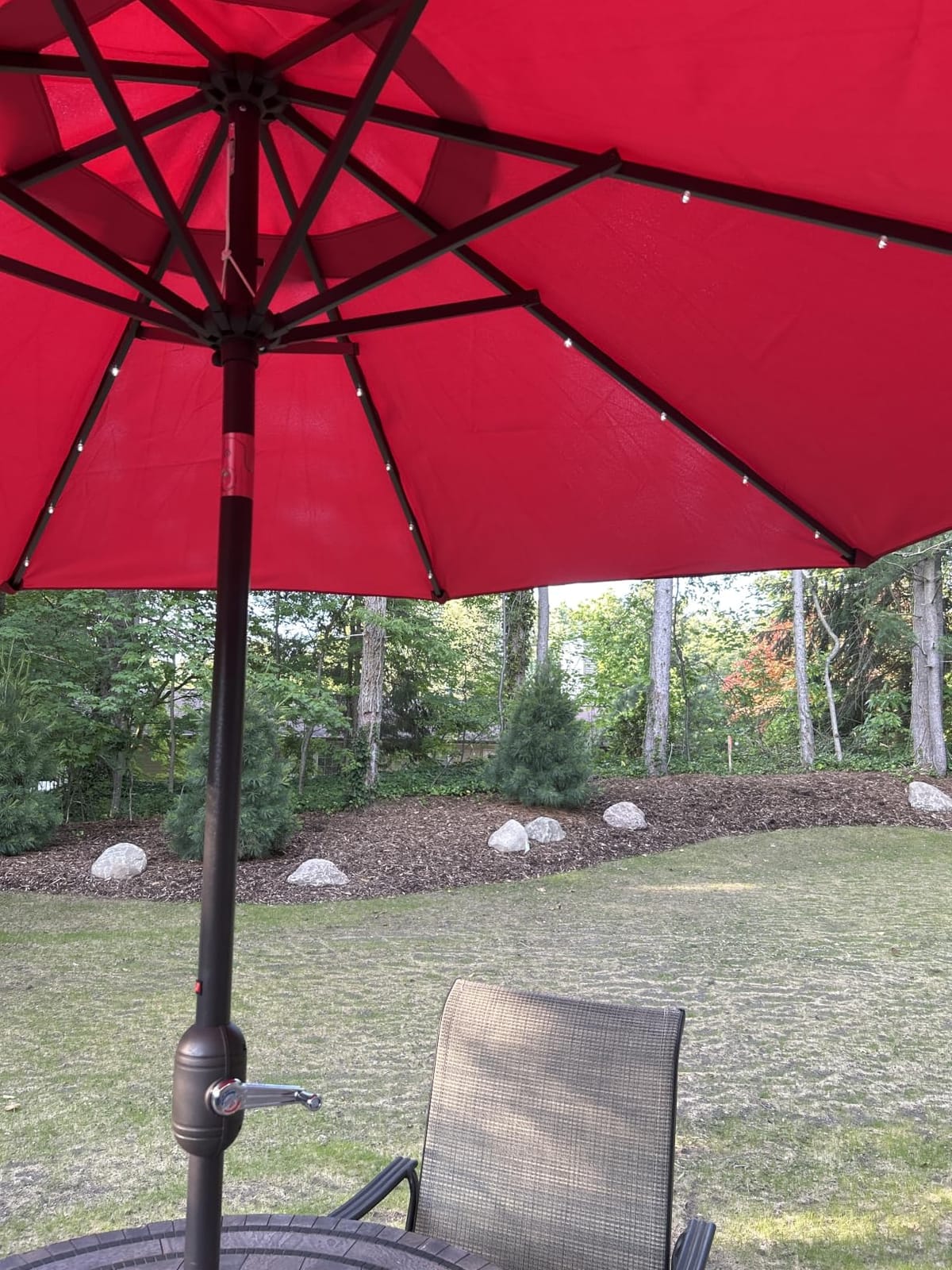Blissun 9 ft Solar Umbrella 32 LED Lighted Patio Umbrella Table Market Umbrella with Tilt and Crank Outdoor Umbrella for Garden, Deck, Backyard, Pool and Beach (Cerulean) customer photo 1
