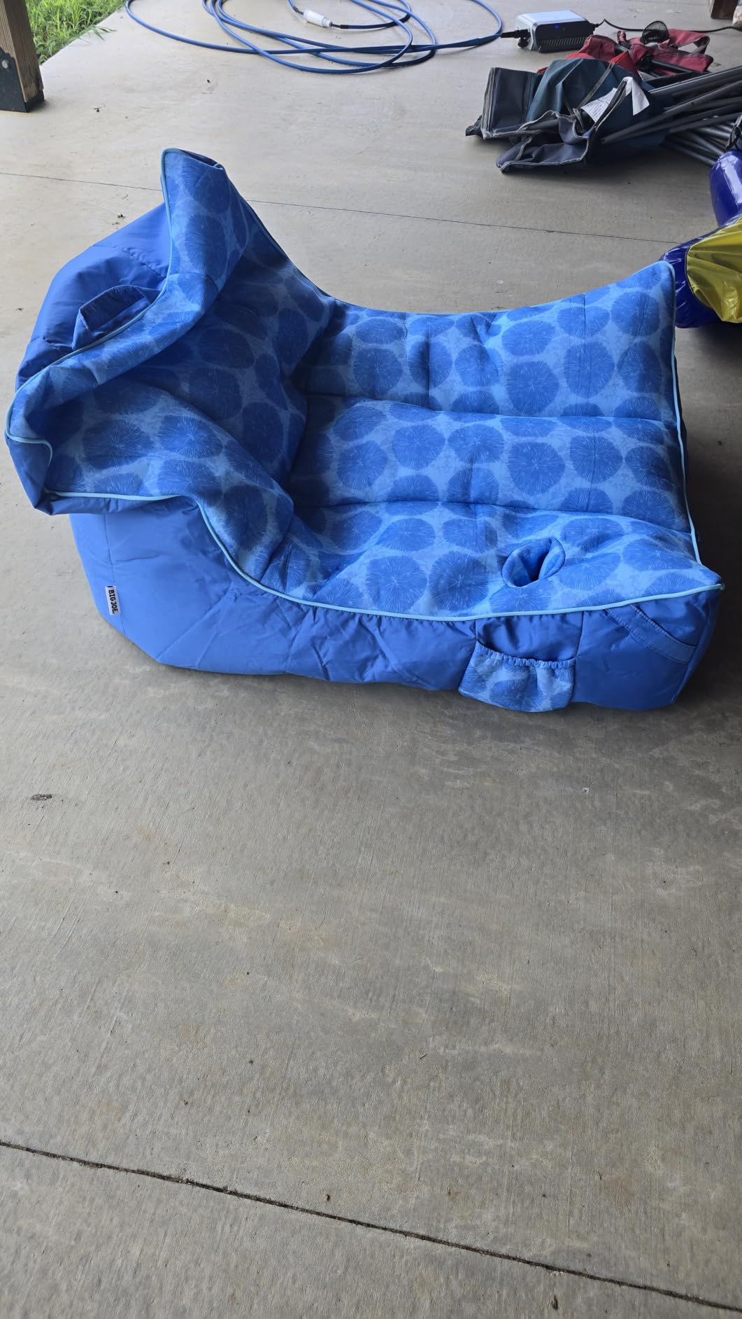 Big Joe Captain's Float No Inflation Needed Pool Lounger with Drink Holder, Blurred Blue Double Sided Mesh, Quick Draining Fabric, 3 feet customer photo 2