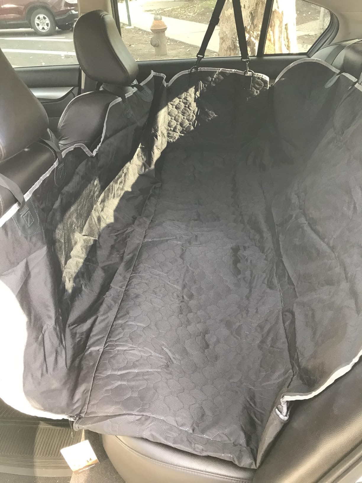 Mancro Dog Car Seat Cover for Back Seat, Waterproof Dog Hammock for Car | 600D Heavy Duty, Scratch-Resistant Back Seat Pet Cover for Dogs with PVE Nonslip Underside, Fits for Sedan, Trucks and SUVs customer photo 2