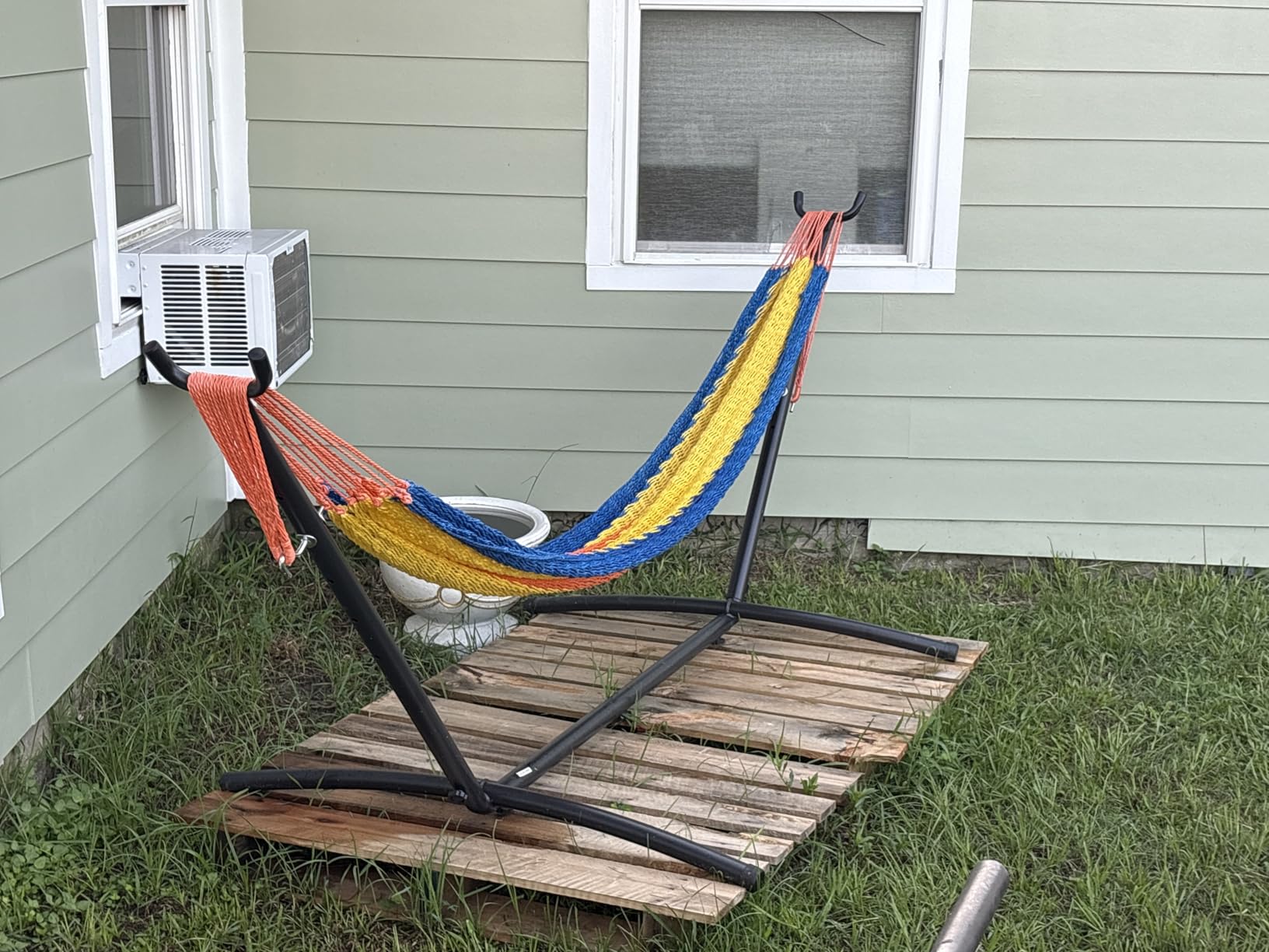 SUPER DEAL Portable 9FT Hammock Stand, Heavy Duty 2 Person 620 LBS Capacity Steel Hammock Frame with Portable Carrying Case, Adjustable 6 Optional Hook Positions, Weather Resistant Black customer photo 2