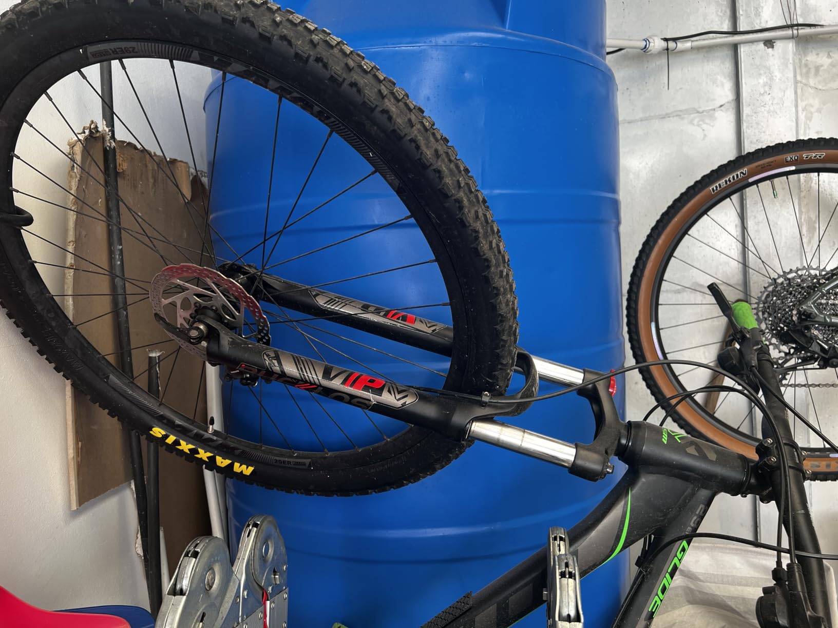 BUCKLOS 29 MTB Suspension Fork Travel 100mm QR 9mm Crown Lockout | 28.6mm Straight Tube, Aluminum Alloy, XC Mountain Bike Front Forks customer photo 2