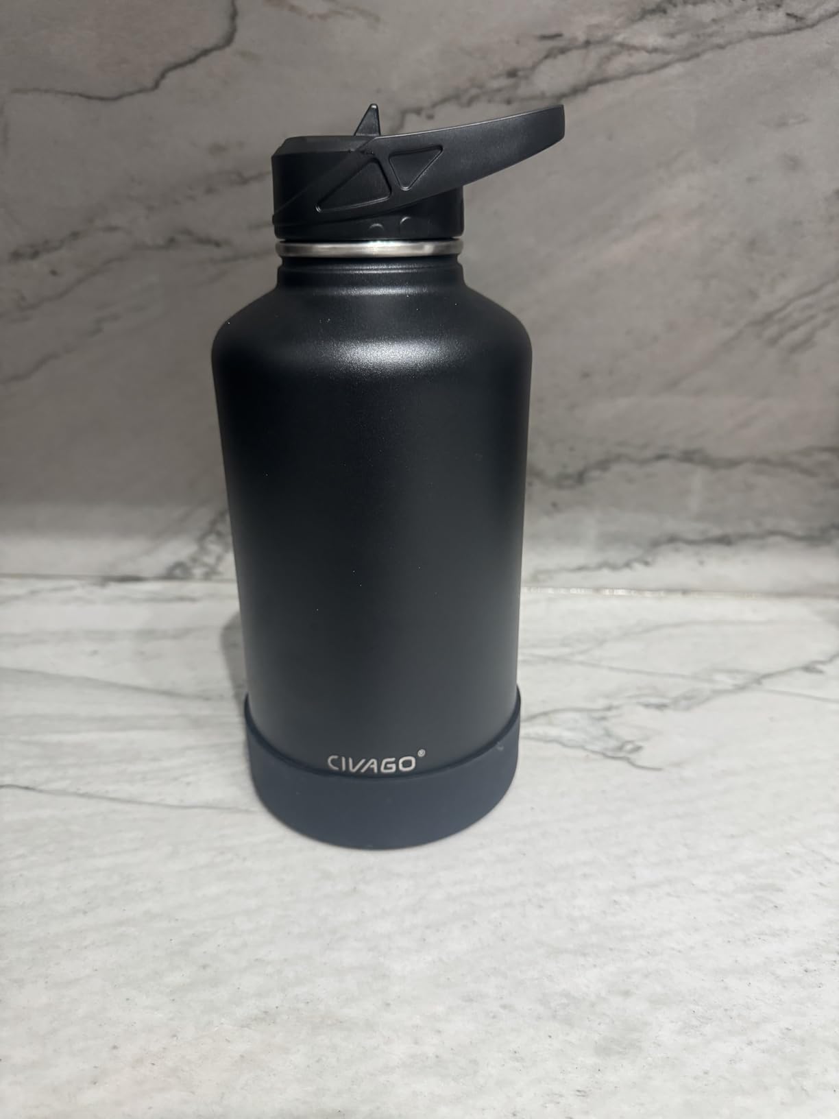 CIVAGO 32 oz Insulated Stainless Steel Water Bottle With Straw and 3 Lids customer photo 2