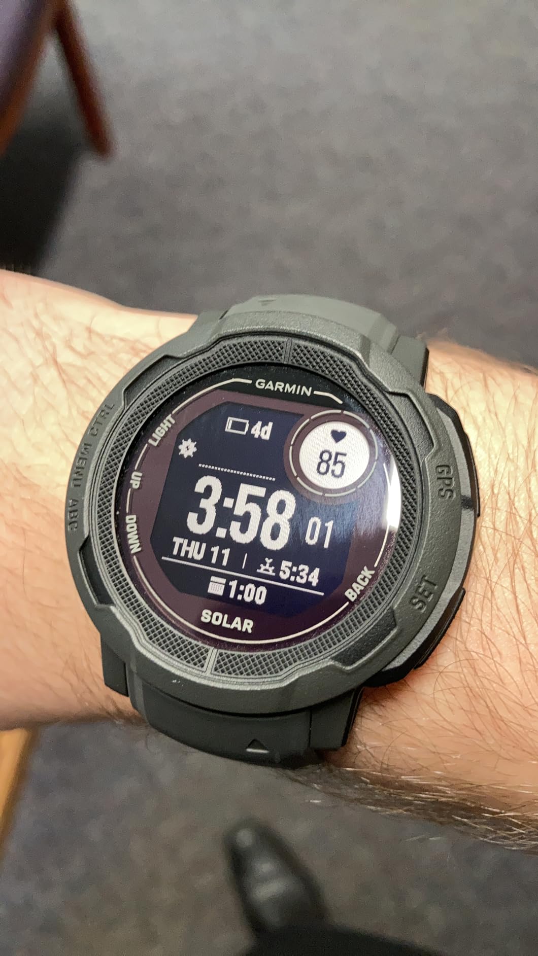 Garmin Instinct 2 Solar, Smaller-Sized Rugged Outdoor Watch with GPS, Graphite customer photo 2