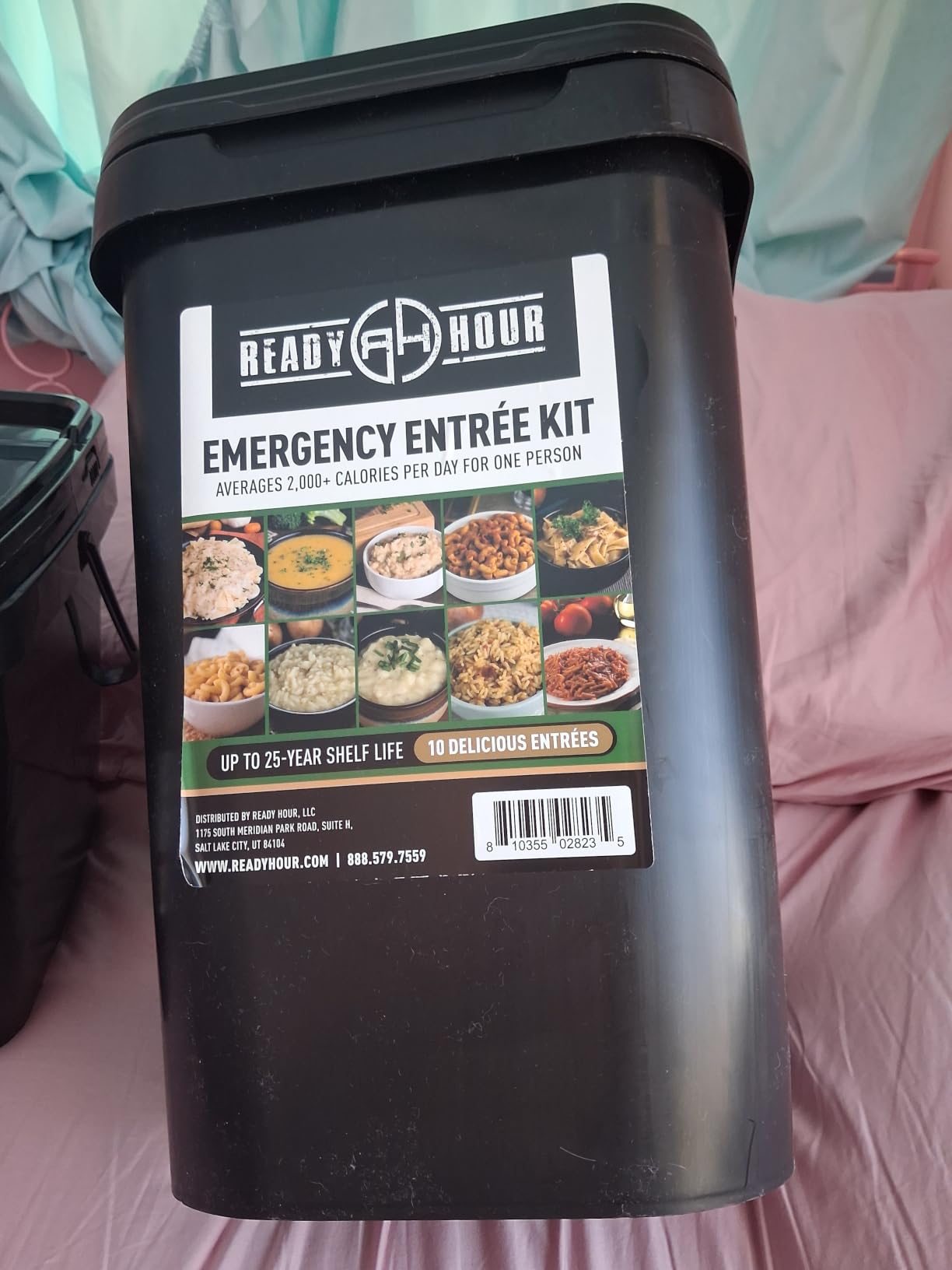 Ready Hour 120 Serving Entree Bucket - Freeze Dried Emergency Food Supply - Survival Meals with Long Shelf Life - Prepper Essentials for Disaster, Camping, Hiking, or Outdoor Use customer photo 1