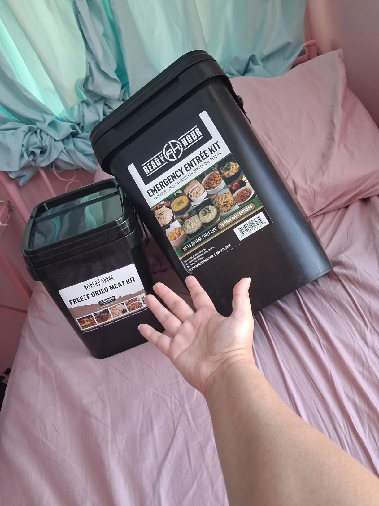 Ready Hour 120 Serving Entree Bucket - Freeze Dried Emergency Food Supply - Survival Meals with Long Shelf Life - Prepper Essentials for Disaster, Camping, Hiking, or Outdoor Use customer photo 2