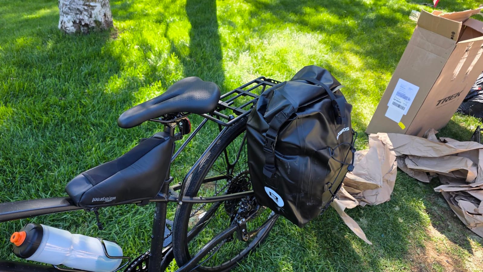 ROCKBROS Bike Panniers Waterproof Max 30L Capacity Cycling Traveling 2 Pack customer photo 2