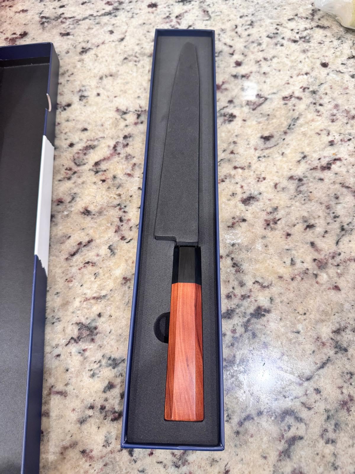 KEEMMAKE Sushi Knife Japanese Sashimi Knives 10 Inch, 440C Stainless Steel Yanagiba Knife, Kitchen Chef Knives with G10 Rosewood Handle for Cutting Sushi & Sashimi, Fish Filleting, Gift Box Included customer photo 2