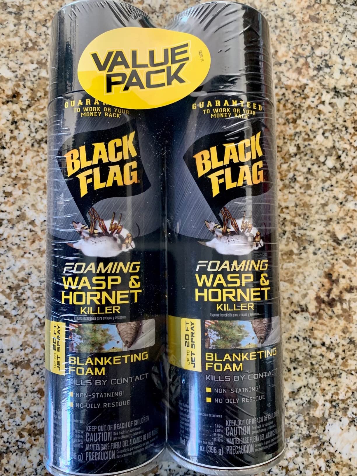 Black Flag Foaming Wasp and Hornet Killer 14 Ounces, Aerosol Insecticide Spray, 2 Pack customer photo 2