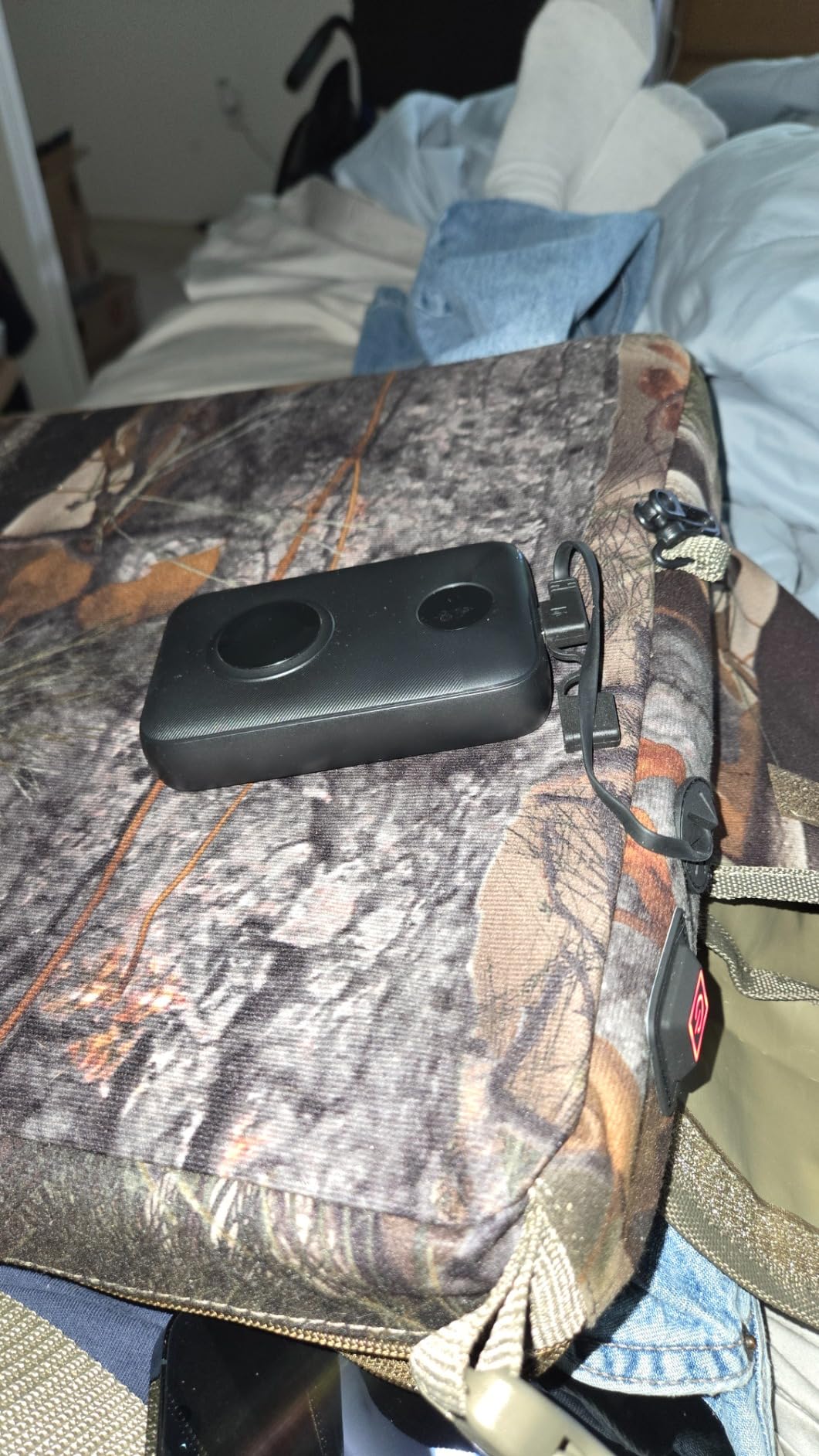 MDSTOP Heated Hunting Seat Cushion, Waterproof Seat Pads for Tree Stand & Ladder Stand, for Hunting, Ice Fishing, Hiking, Camping (Battery not Included) customer photo 1