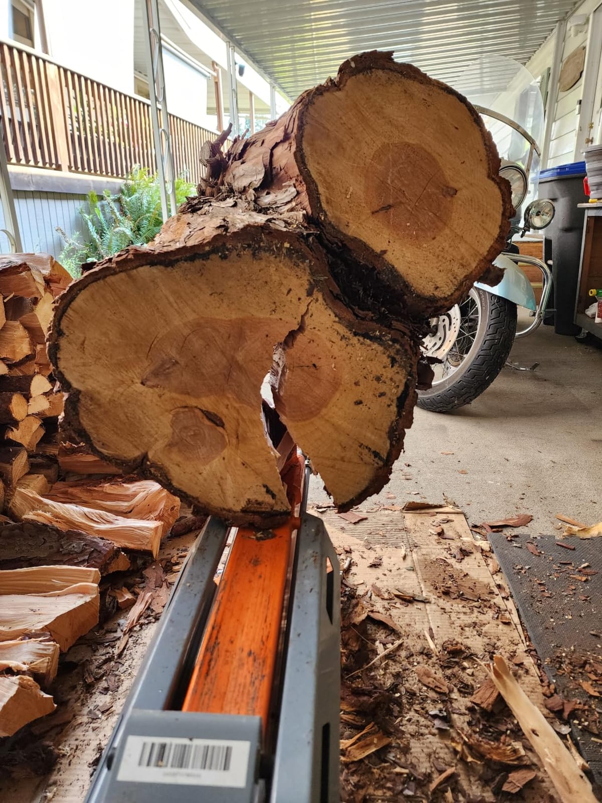 YARDMAX YS0650 6.5 Ton Electric Log Splitter customer photo 1