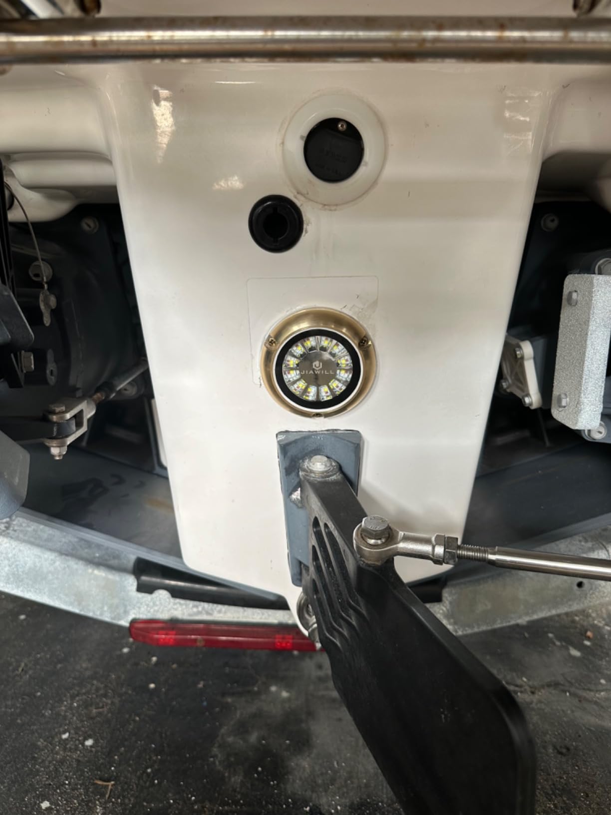 RGBW Full Color LED Underwater Boat Light, Surface Mount, Bronze Housing, Built-in Driver customer photo 1