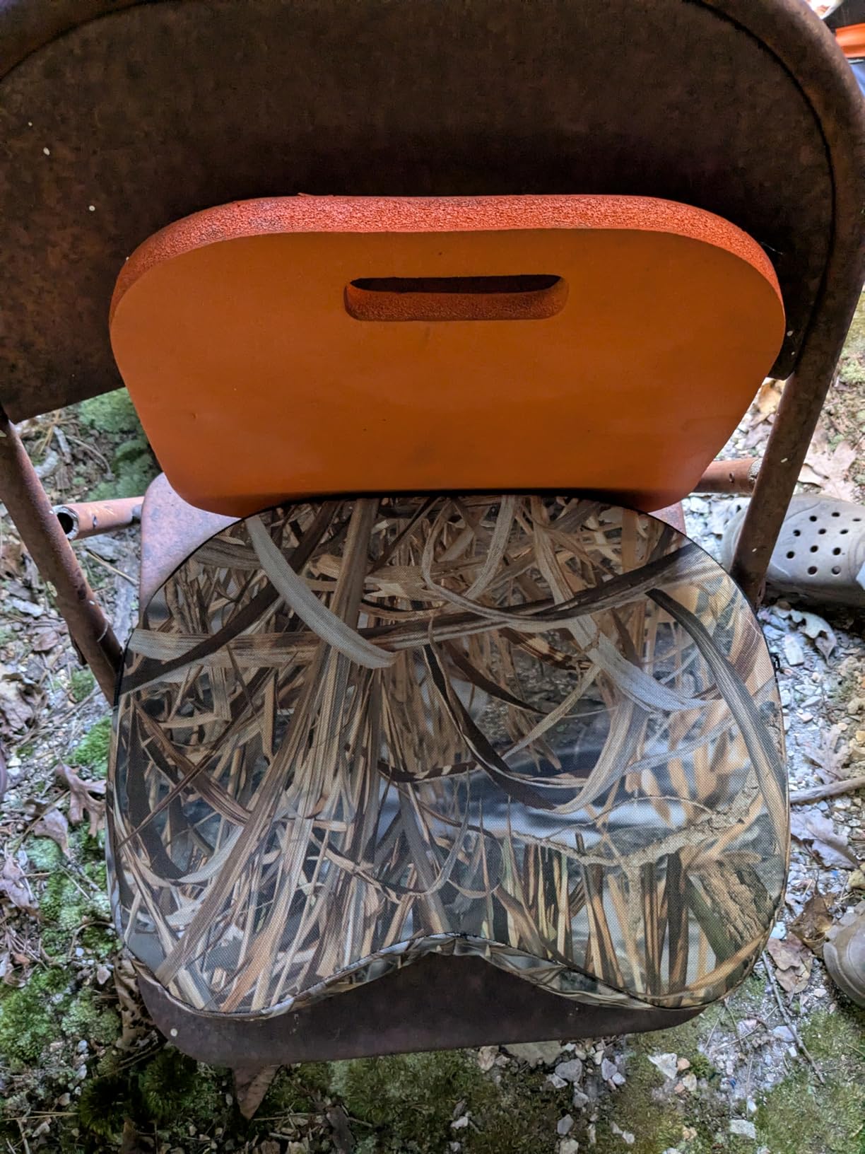 URMONA Portable Hunting Seat Cushion, 11.4 x 15.7 x 2.8in Thickening Lightweight Outdoor Cushion, Waterproof Sponge Dirty Proof Pad for Hunting, Camping, Stadium, Outdoor Sports, Fishing customer photo 1
