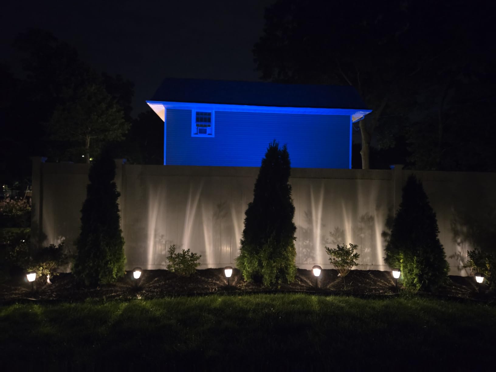 LyLmLe LED Pool Lights, 20W Smart RGB Magnetic Submersible Light with APP, 800lm Dimmable, IP68 Waterproof 12V Nicheless Underwater Lights for Inground Aboveground Pools customer photo 1