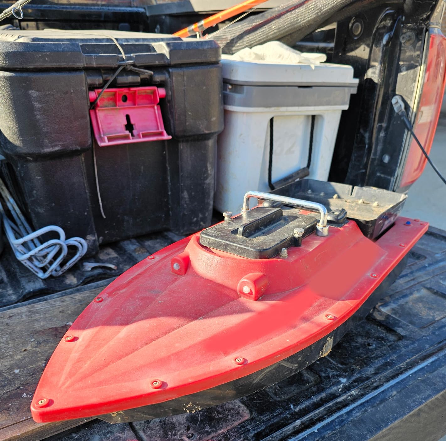 JABOBOAT High Speed RC Fishing Bait Boats for Ocean Lake Fishing, 500M Range, 4.5KG Load, Cruise Control customer photo 1