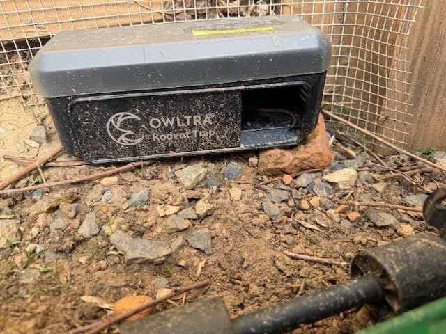 OWLTRA 2 Pack OW-7 in-/Outdoor Electric Rodent Trap, Instant Eliminate Rodent Zapper with Waterproof Cover, Sound & Light Alarm, and Batteries or USB Power Source, Waterproof Grade IPX4, Black customer photo 2