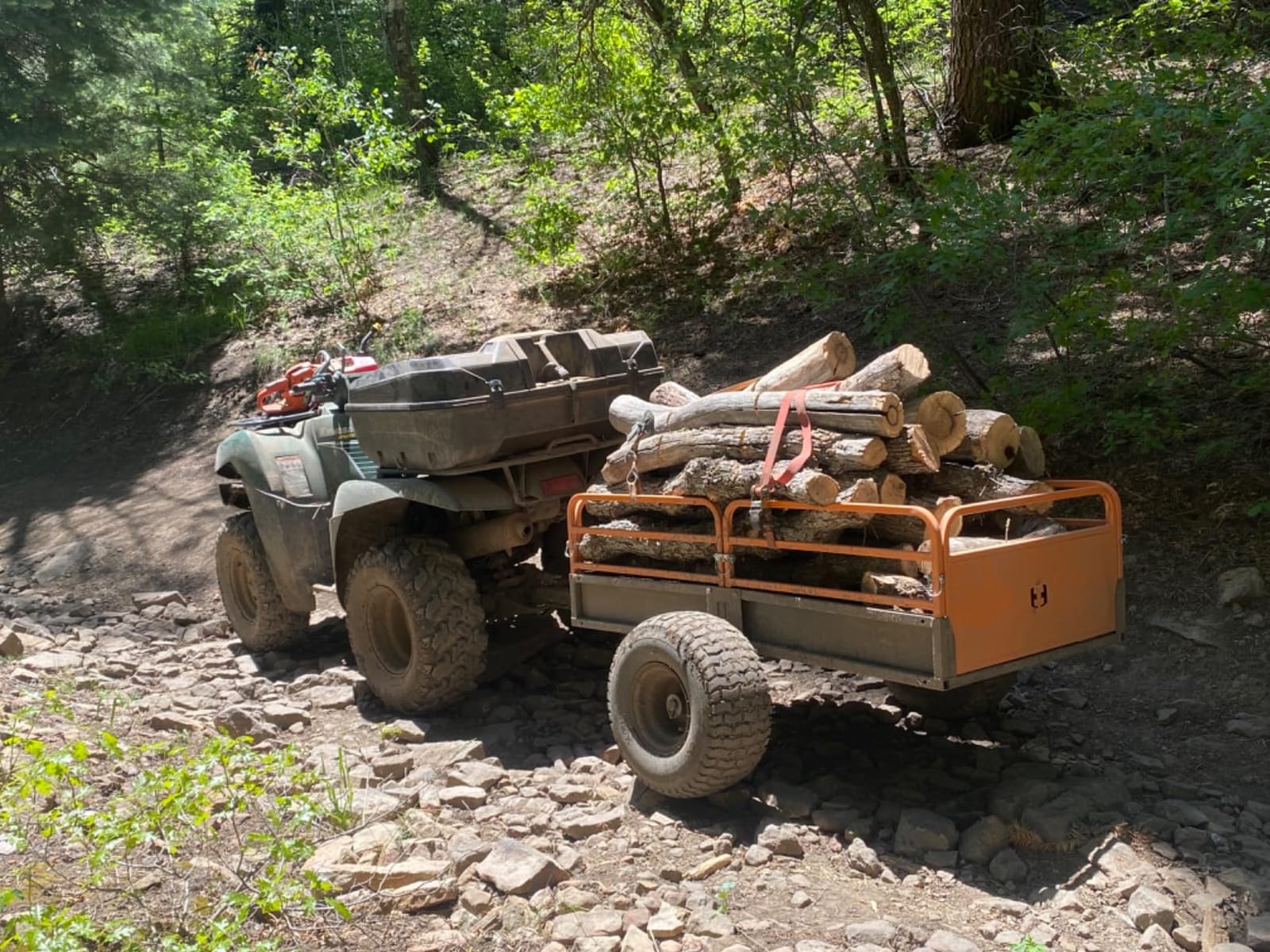 Impact IMPLEMENTS 1500lb HD Agricultural Trailer with Solid Floor & Sides customer photo 2