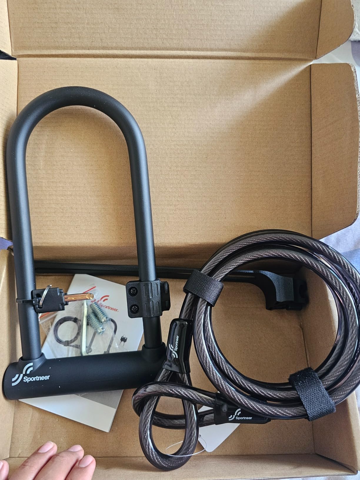 Sportneer Bike Lock: Heavy Duty Bike U Lock with 6ft Security Steel Cable - 18mm Shackle Bicycle U-Locks with Keys and Sturdy Mounting Bracket customer photo 2