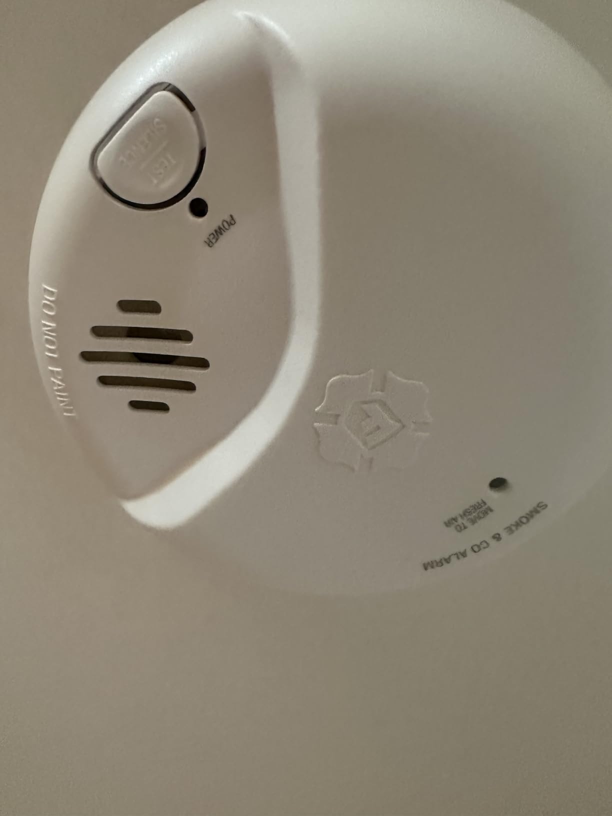 First Alert Battery Combination Smoke & Carbon Monoxide Alarm | SMCO100 customer photo 1