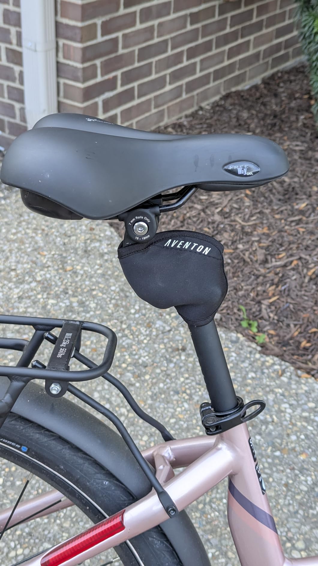 AVENTON Advanced Suspension Bike seat Post -27.2mm seatpost with Dust Sleeve, seat Post Ideal for Road & Mountain Bikes E-Bikes customer photo 1