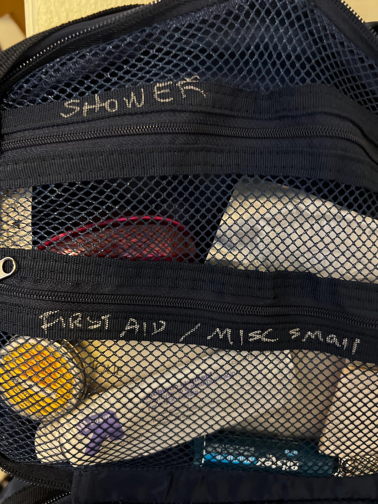 Osprey Daylite Hanging Toiletry Kit, Tan Concrete customer photo 2
