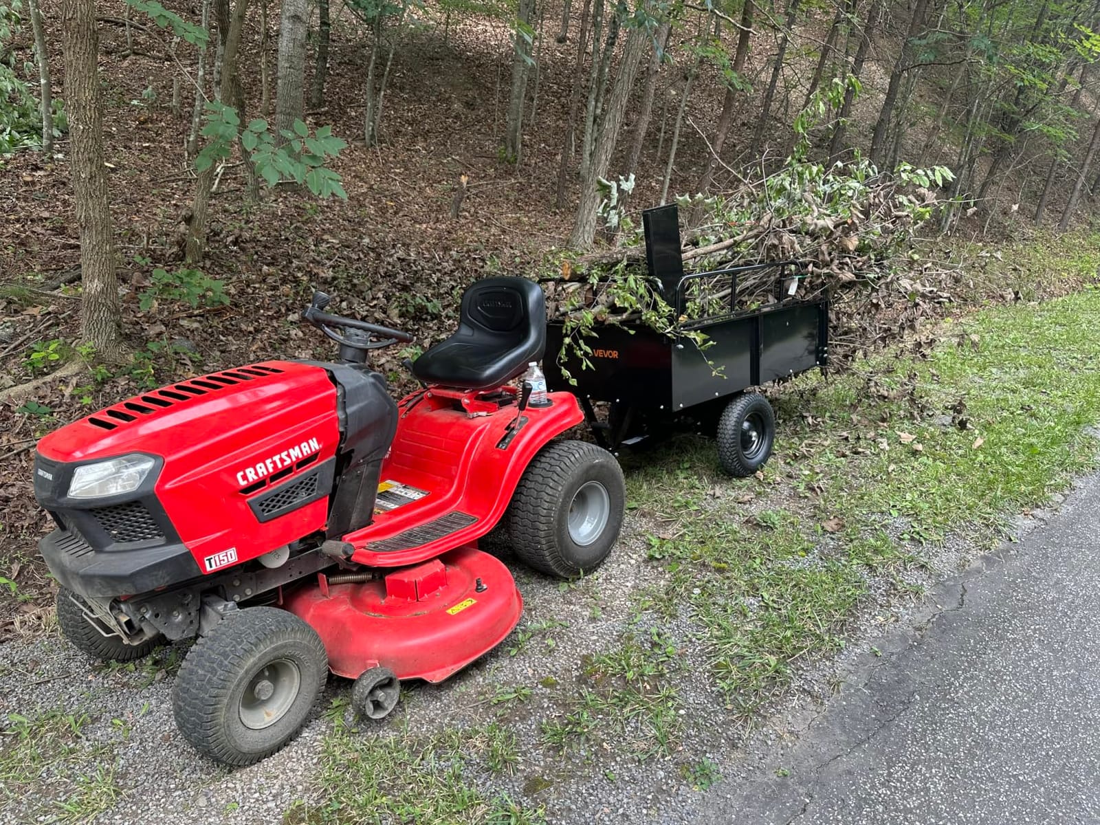 VEVOR ATV UTV Trailer Tow Behind Dump Cart, 1500lbs Capacity, 15 Cubic Feet customer photo 1