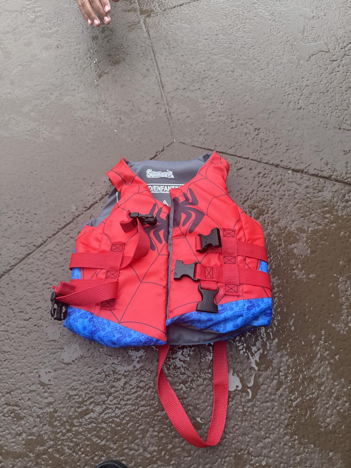 SwimWays Spidey and His Amazing Friends Life Jacket for Kids 33-55 lbs customer photo 2